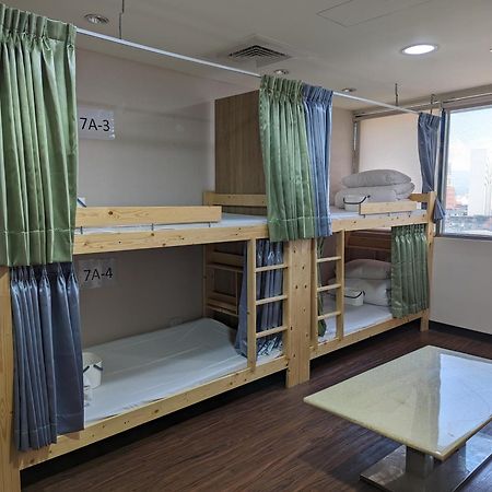 Hey Bear Capsule Hotel Taipei Exterior photo