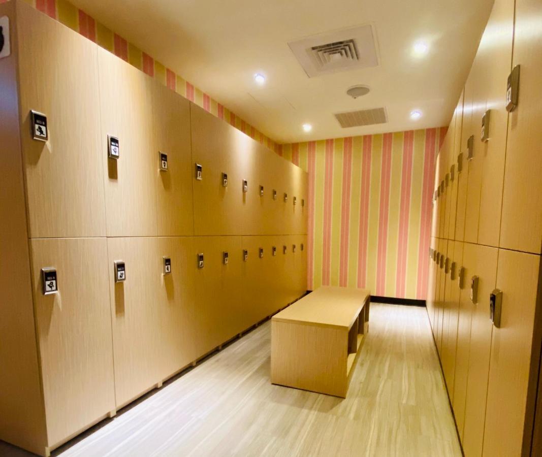 Hey Bear Capsule Hotel Taipei Exterior photo