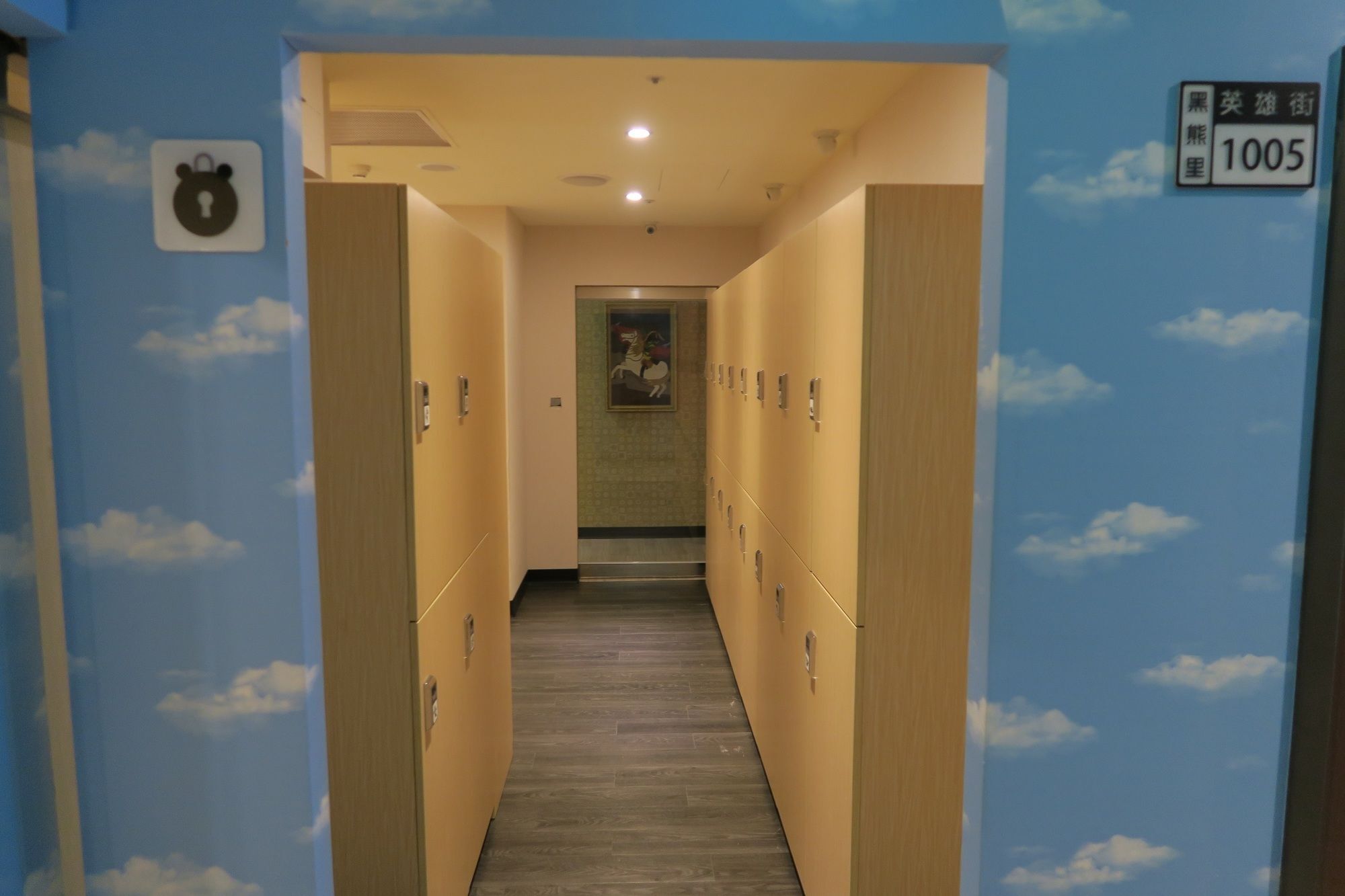 Hey Bear Capsule Hotel Taipei Exterior photo